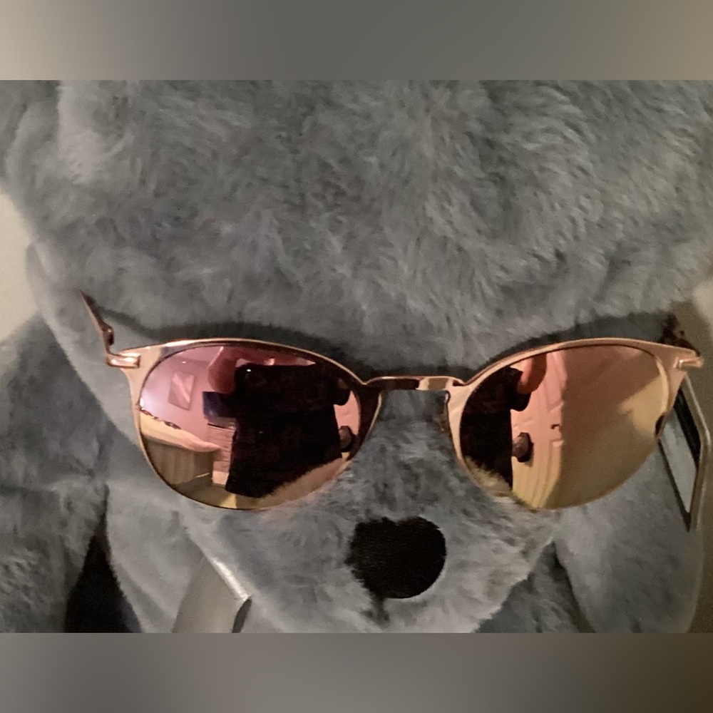 🆕🔥 foster Grant stylish Round Sunglasses with Pink Lenses super freaking cute - Picture 6 of 8